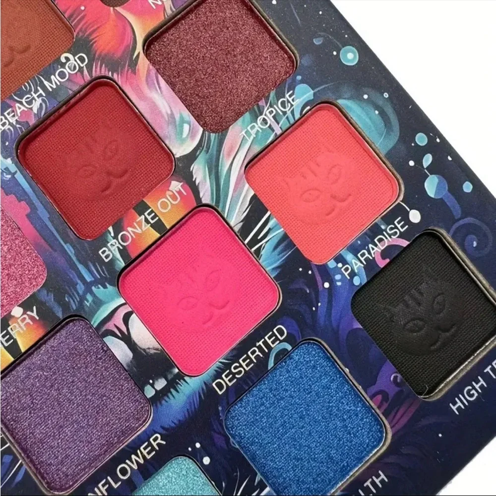 🆕 16-Color Eyeshadow Palette - Cat King Edition, Matte & Shimmer Finishes